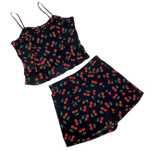 ANTHROPOLOGIE FREE GENERATION CHERRY RUFFLE PEPLUM CAMI HIGH WAISTED SHORT SET - Picture 3 of 16